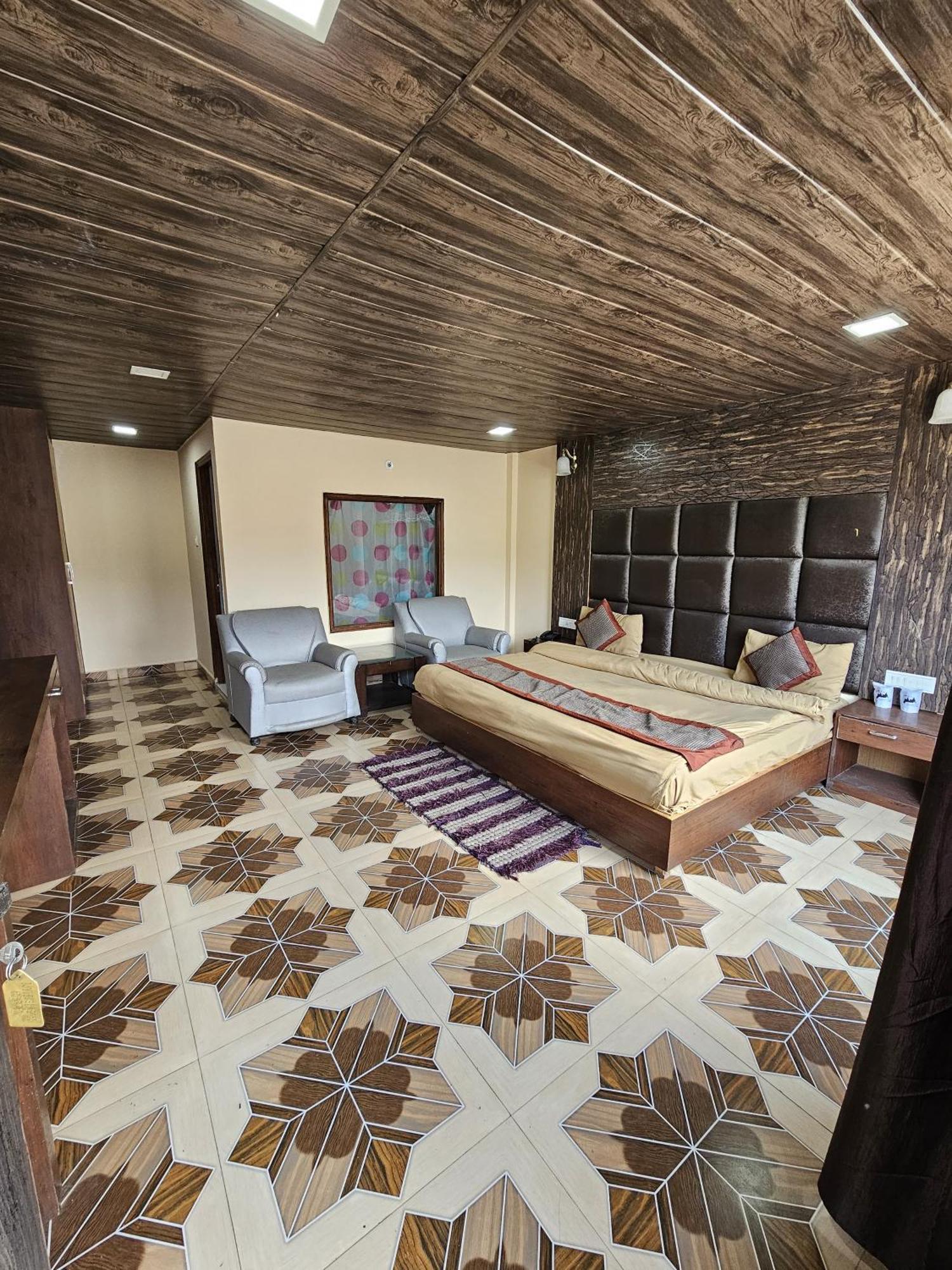 Little Heart Resort Chail Exterior photo